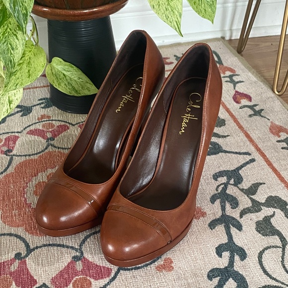 Cole Haan Shoes - Cole Haan Women's Cognac Brown Leather Round-Toe Heels